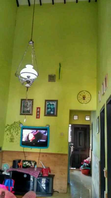 dijual rumah 2 menit ke unsud