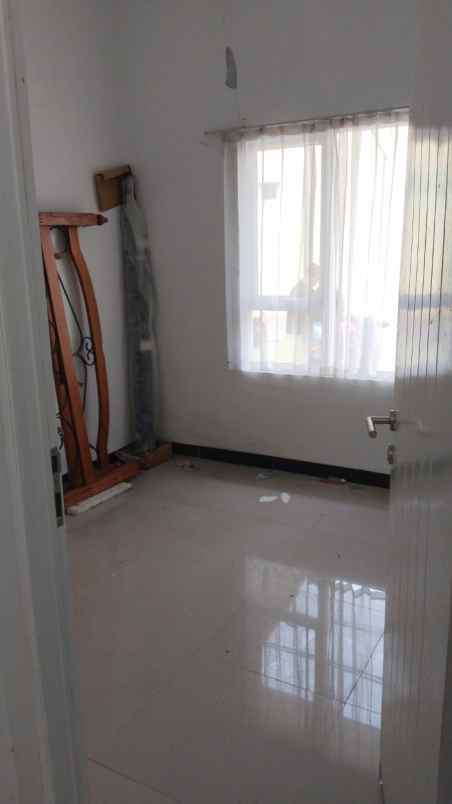 dijual rumah amara garden cibinong bogor
