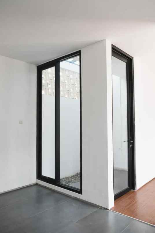 dijual rumah antapani