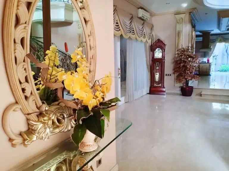 dijual rumah araya galaxy bumi permai