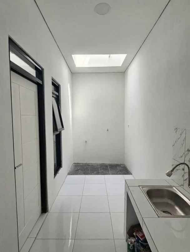 dijual rumah arcamanik