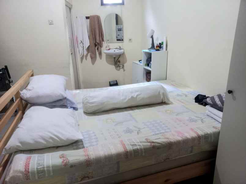 dijual rumah asri di sentul city