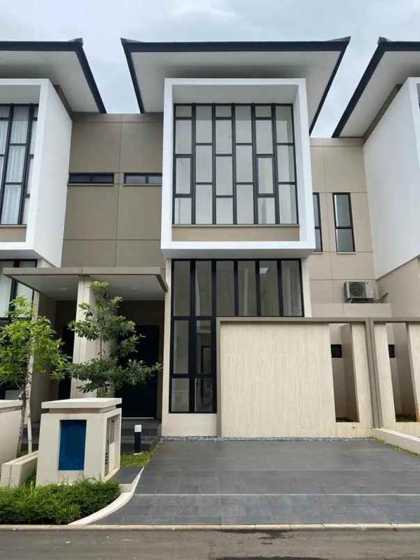 dijual rumah asya jakarta garden city