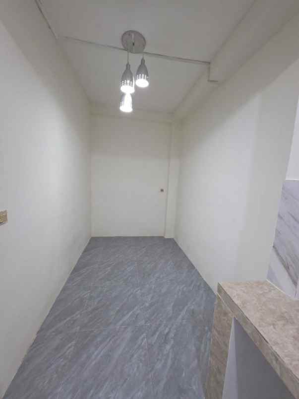 dijual rumah babatan pantai utara