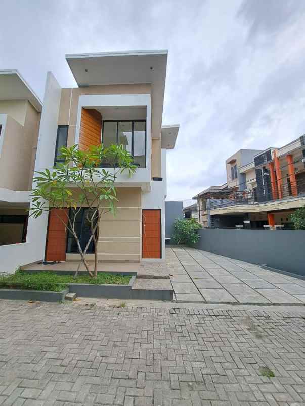 dijual rumah balekambang kramat jati