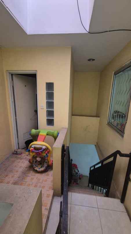 dijual rumah bangun cipta sarana bcs