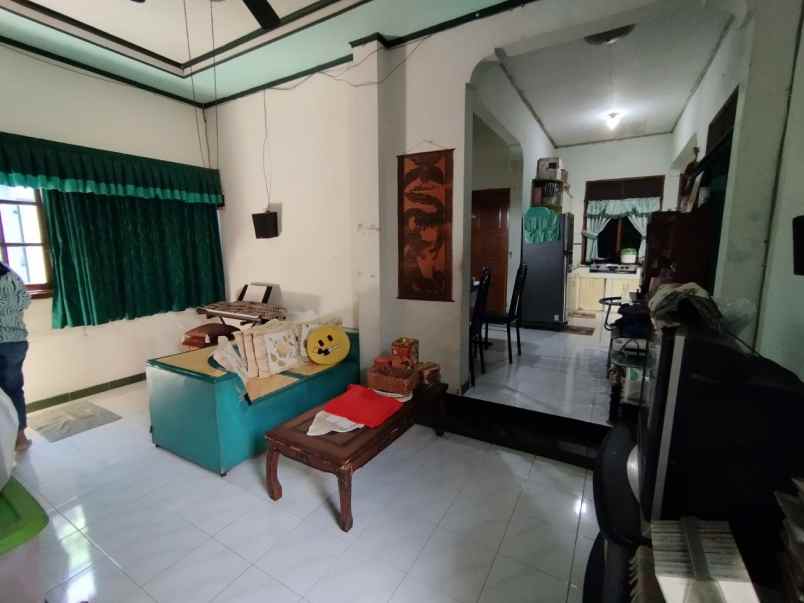 dijual rumah banjarsari surakarta