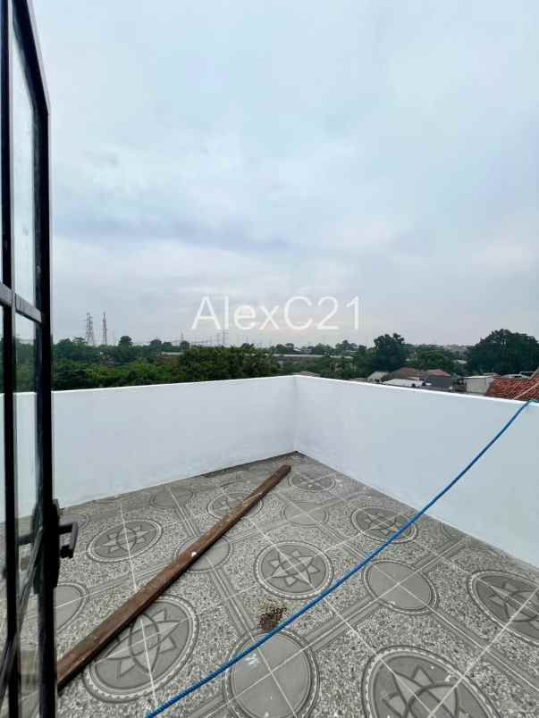 dijual rumah baru di cipedak jagakarsa jakarta selatan