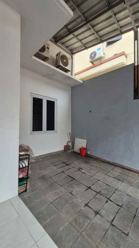 dijual rumah bcs kelapa gading