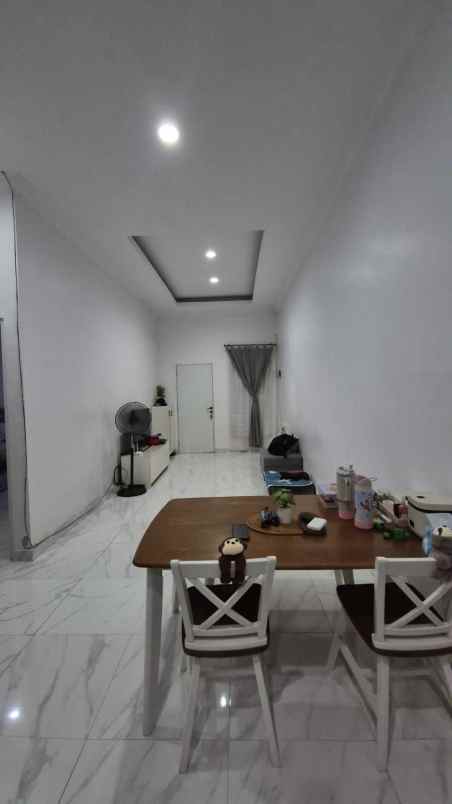 dijual rumah bcs kelapa gading