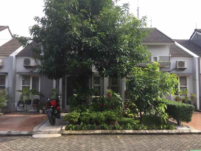 Dijual Rumah Dalam Cluster Lokasi Strategis Di Bekasi Timur
