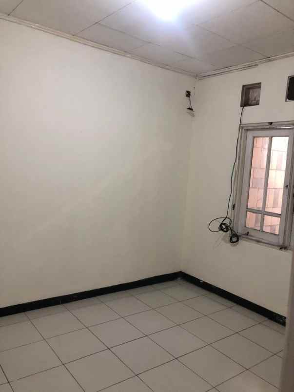 dijual rumah bintara