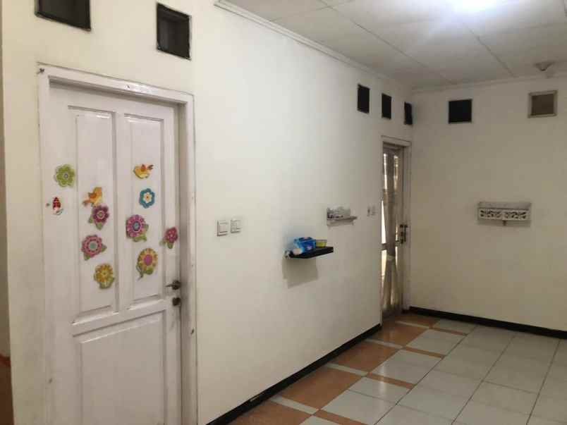 dijual rumah bintara