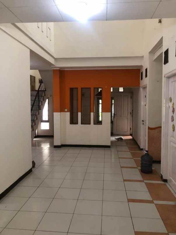 dijual rumah bintara