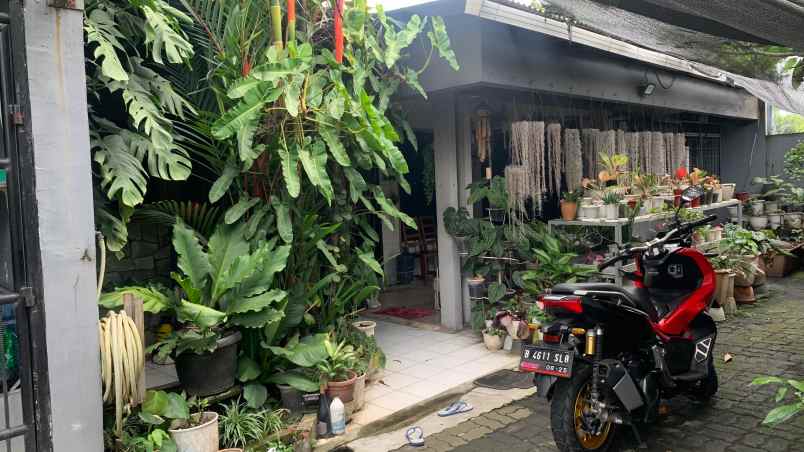 dijual rumah bintaro sektor 1