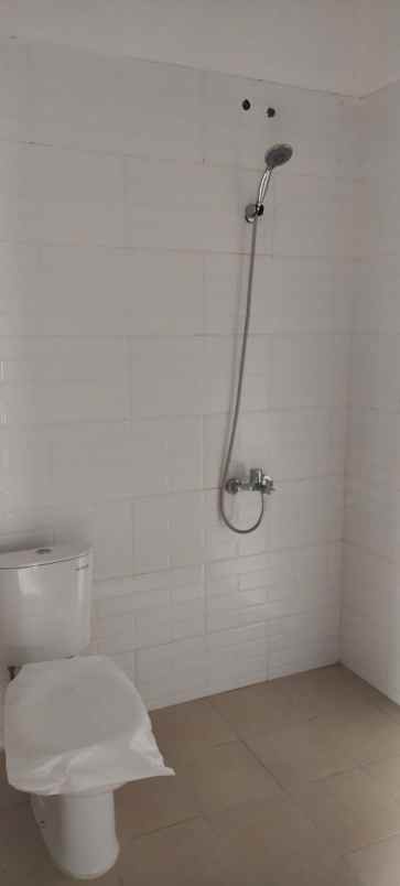 dijual rumah bukit cimanggu