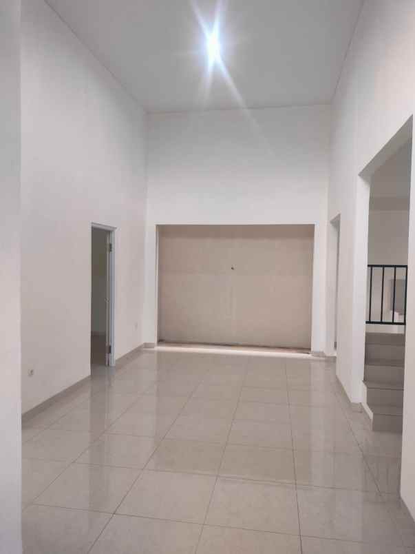 dijual rumah bukit cimanggu