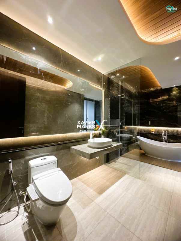 dijual rumah bukit golf internasional