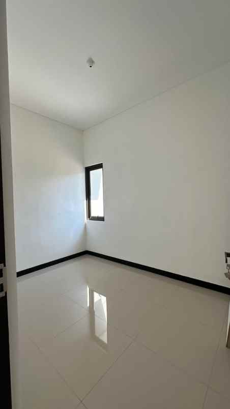 dijual rumah bumi mondoroko raya