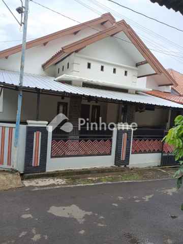 dijual rumah cantik minimalis di kudus atas dawe