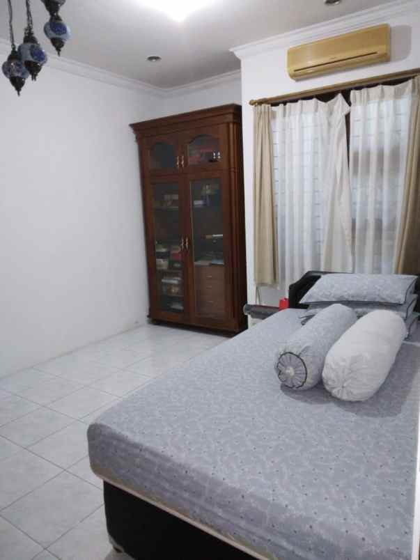 dijual rumah cempaka putih