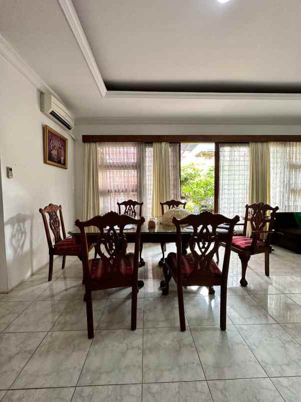 dijual rumah cempaka putih jakarta pusat