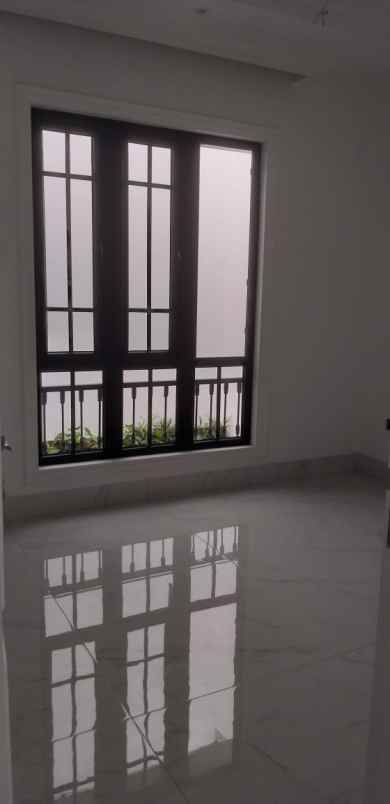 dijual rumah cempaka putih tengah