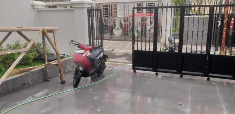 dijual rumah cempaka putih tengah