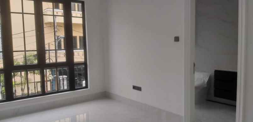 dijual rumah cempaka putih tengah