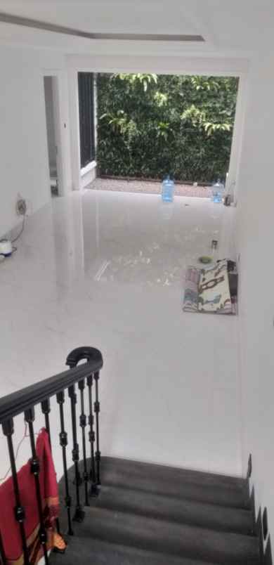 dijual rumah cempaka putih tengah