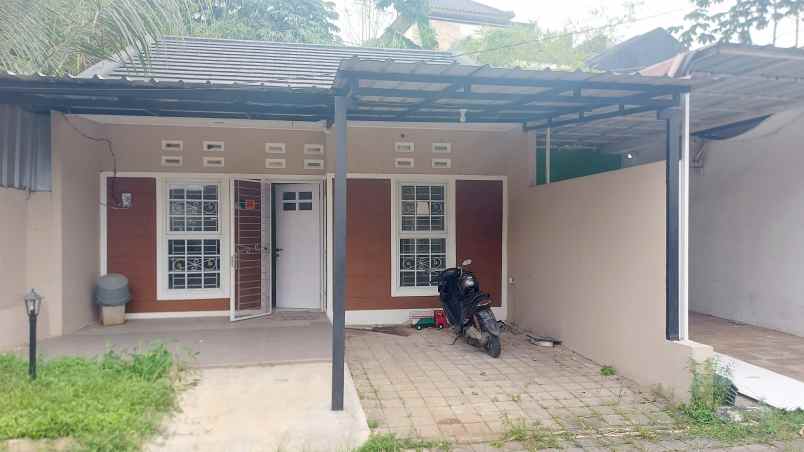 dijual rumah cempaka residence cibinong