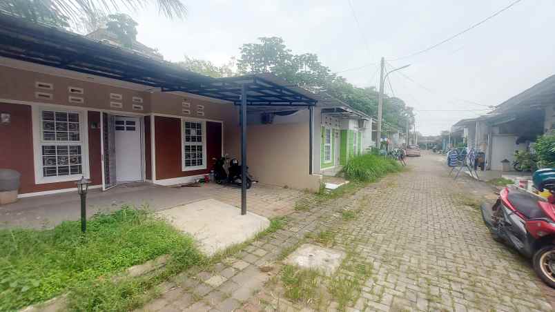 dijual rumah cempaka residence cibinong