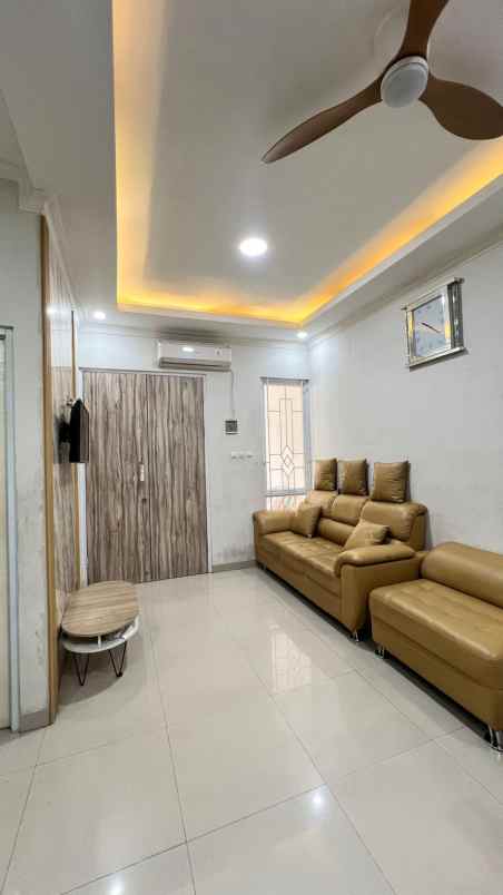 dijual rumah cengkareng timur