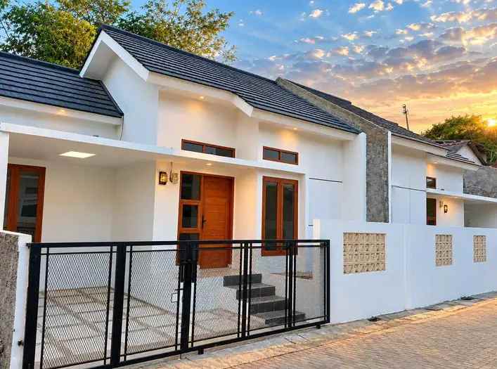dijual rumah cibolerang cinunuk