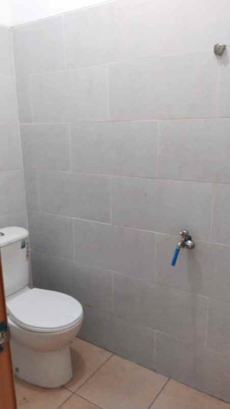 dijual rumah cimanggis depok