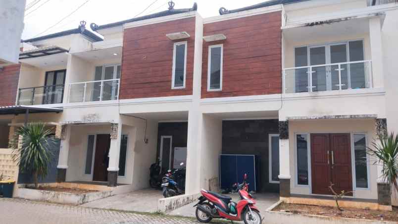 dijual rumah cimanggis depok