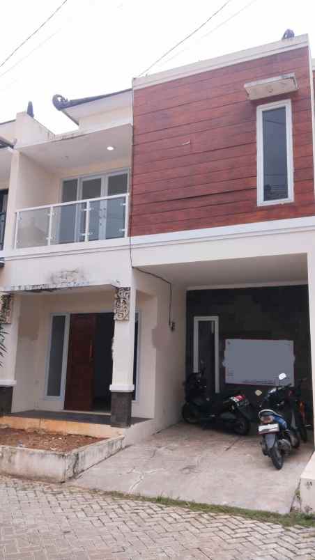 dijual rumah cimanggis depok