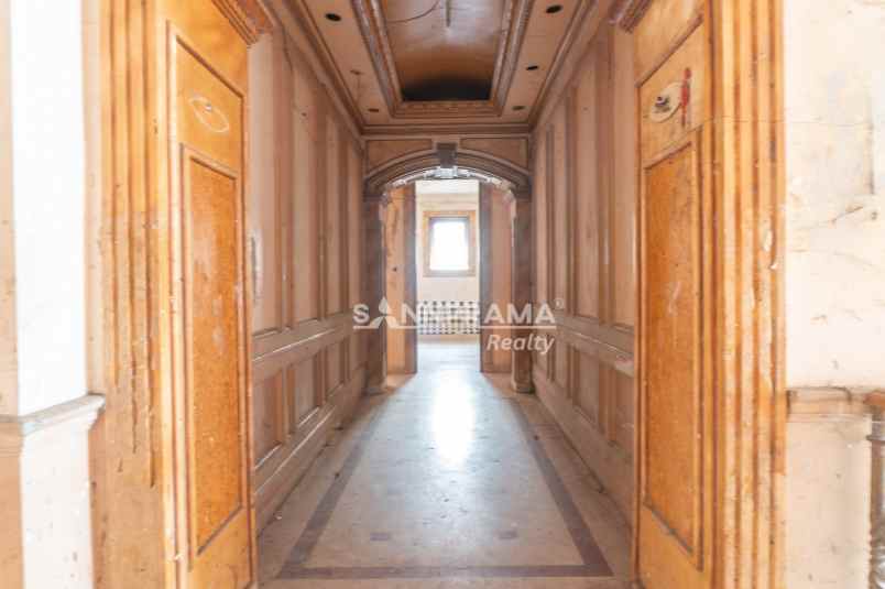 dijual rumah cinere depok