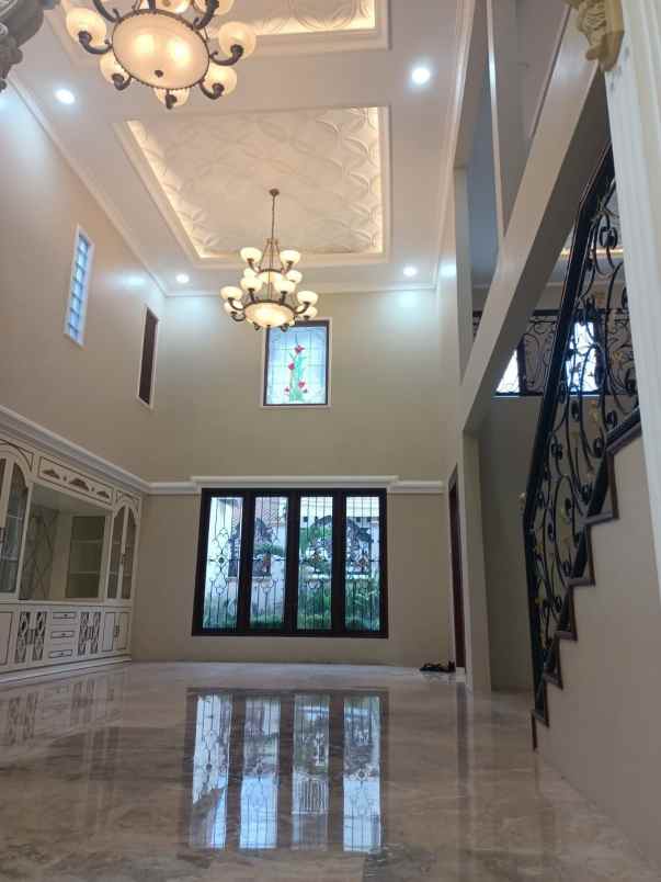 dijual rumah cipete