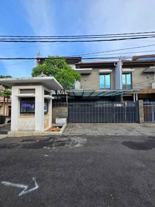 dijual rumah cipinang elok jatinegara