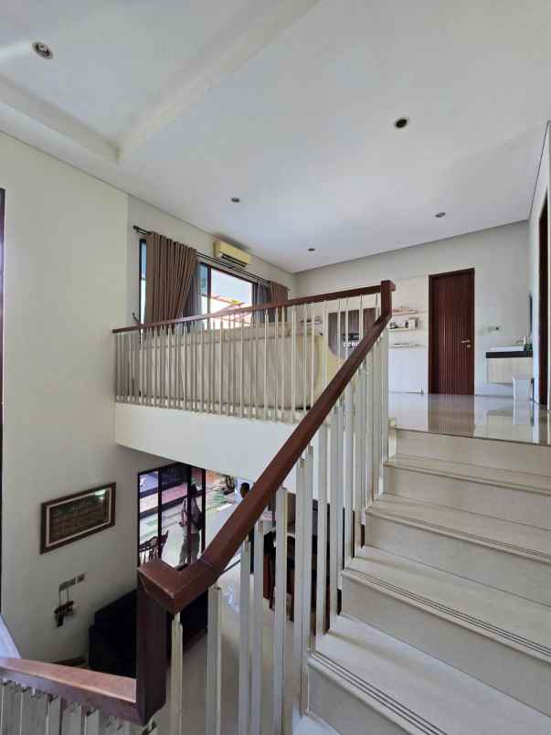 dijual rumah cipinang elok jatinegara