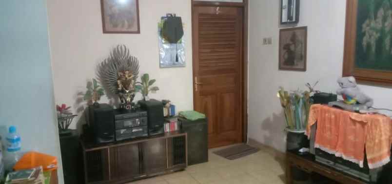 dijual rumah cipinang muara