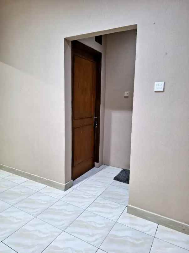 dijual rumah ciputat