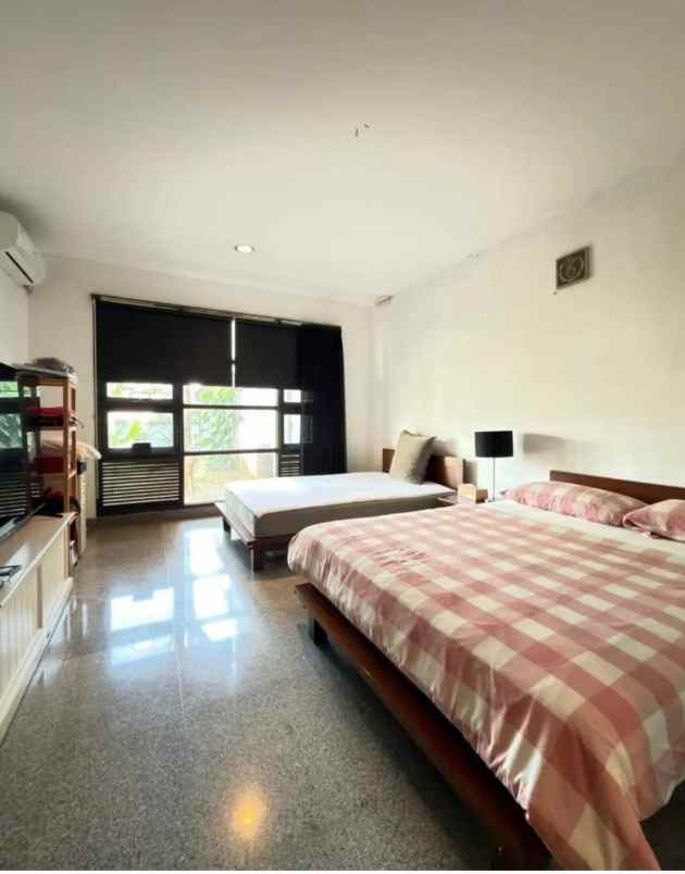 dijual rumah ciputat