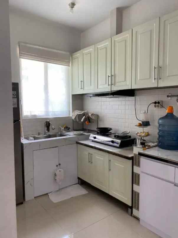 dijual rumah ciputat jombang