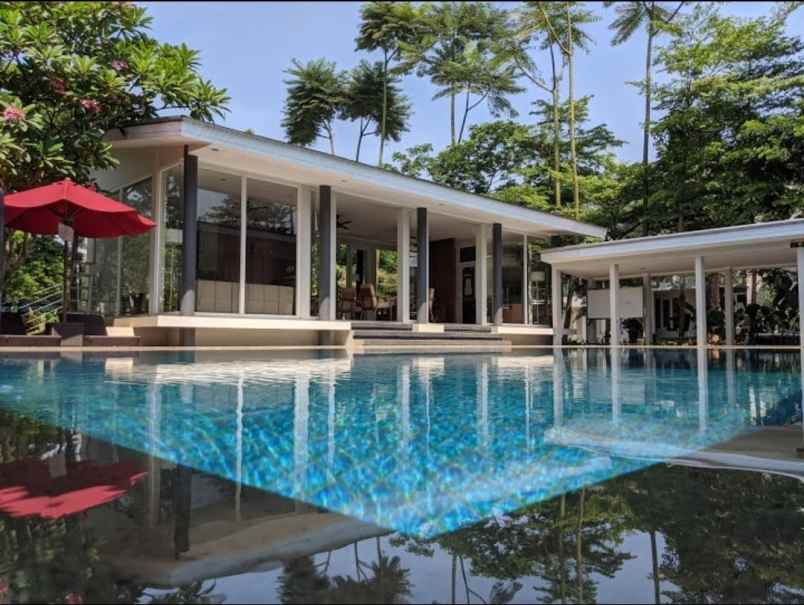 dijual rumah ciracas