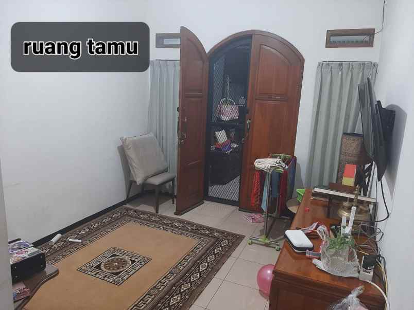 dijual rumah cisaranten kulon