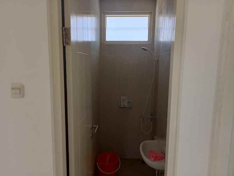 dijual rumah citra garden city cluster