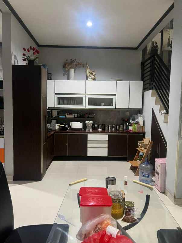 dijual rumah citragran cibubur