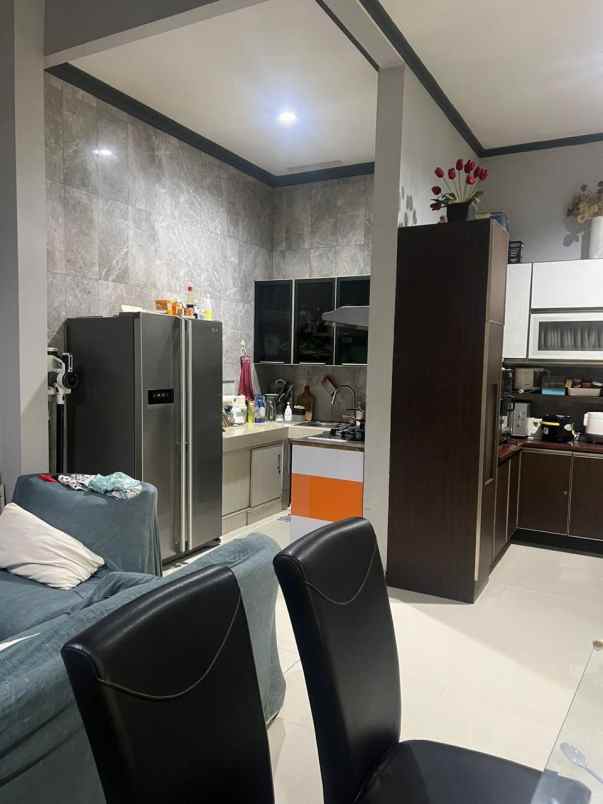 dijual rumah citragran cibubur